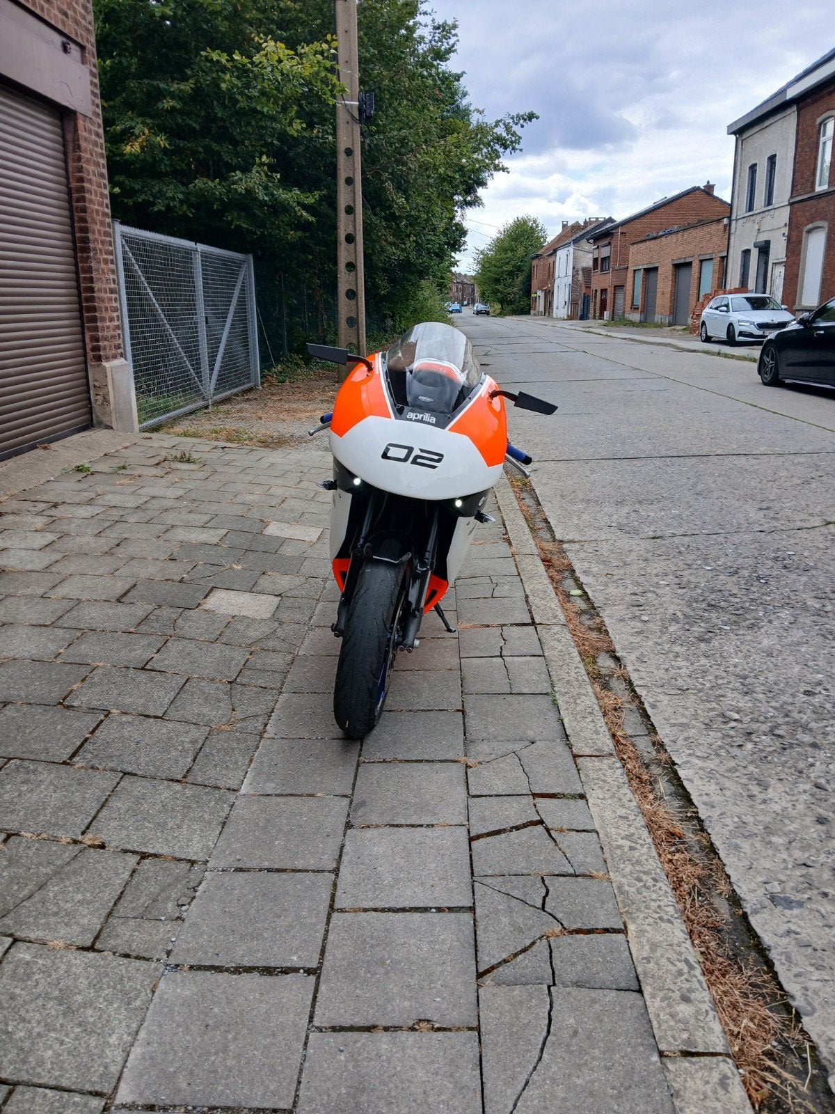 aprilia rsv 1000 2003, Entreprise