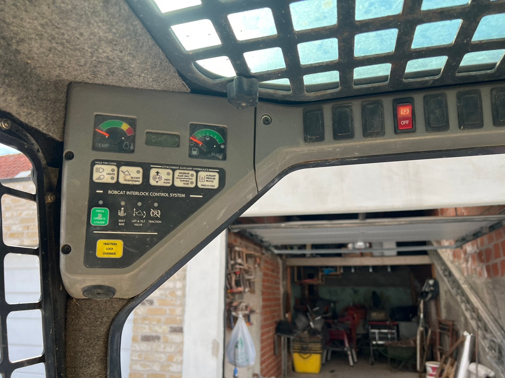 Mooie wiellader bobcat. Slechts 3089 u, Immo, Garages & Places de parking