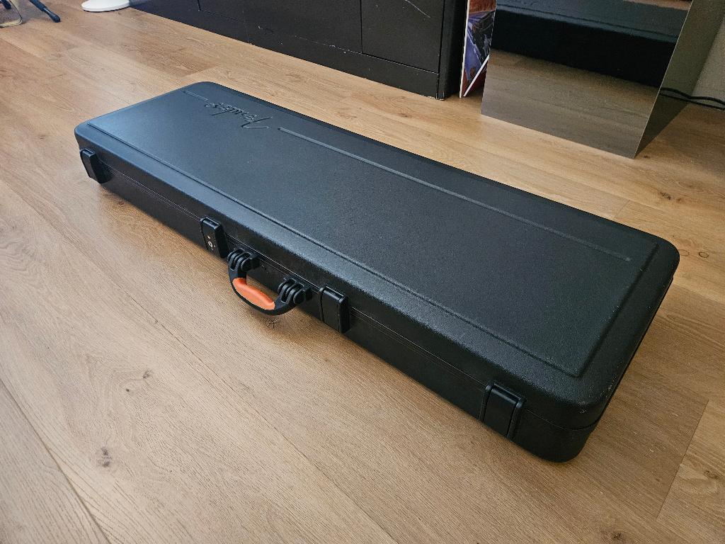 Fender Deluxe ABS Molded Precision Bass/Jazz Bass Case, Muziek en Instrumenten, Verzenden