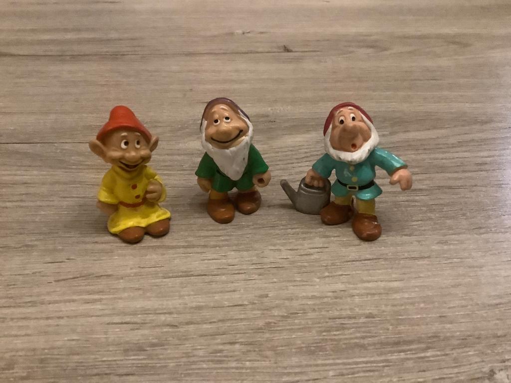 Disney Sneeuwwitje verschillende characters (5 cm), Verzamelen, Ophalen of Verzenden, Gebruikt