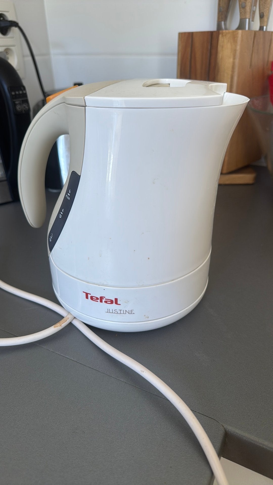 Bouilloire tefal, Elektronische apparatuur, Waterkokers, Ophalen, Zo goed als nieuw