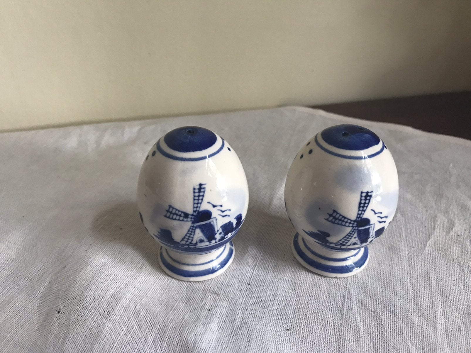 Oude Peper en zout vaatjes in derfts blauw, Ophalen of Verzenden