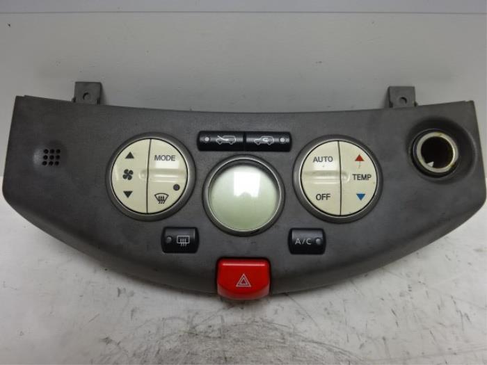 Panneau de commandes chauffage d'un Nissan Micra, -, 3 mois de garantie, Utilisé, -