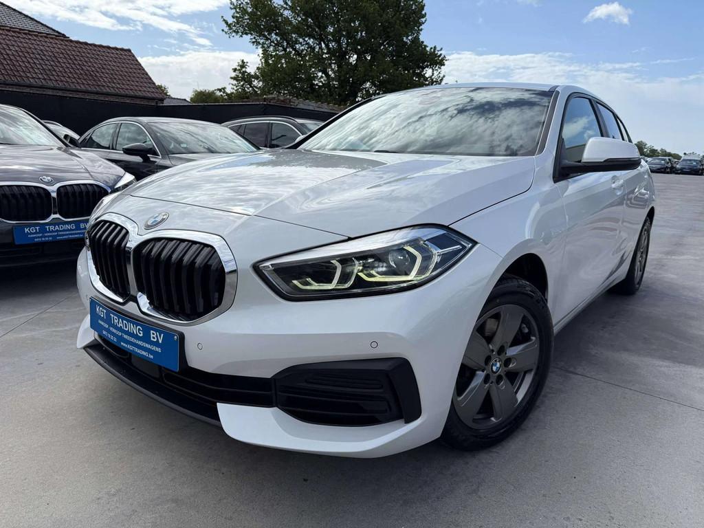 BMW 1 Serie 118 i 136PK FULL LED CARPLAY NAVIGATIE BLUETOOTH, Auto's, BMW, 100 kW, Gebruikt, 136 pk, https://public.car-pass.be/vhr/2c61e04b-1d3c-4117-a351-d18b14c8500b