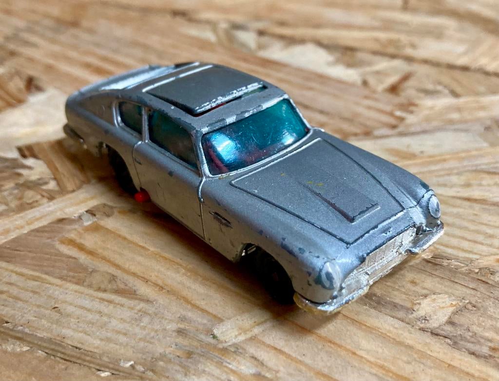 Husky Austin Martin 007, Enlèvement, Utilisé, Voiture