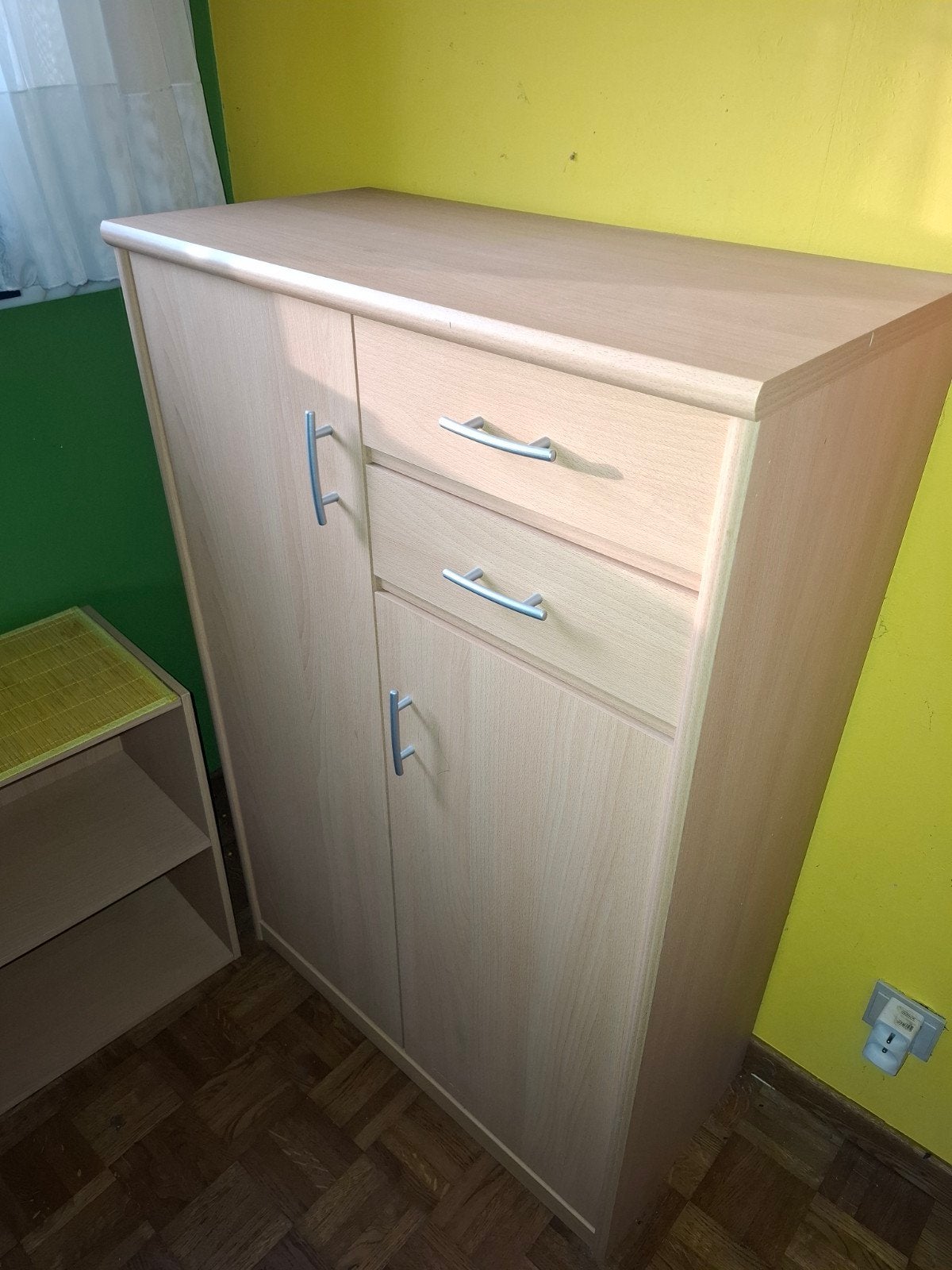 Kast en 2 nachtkasten, Ophalen