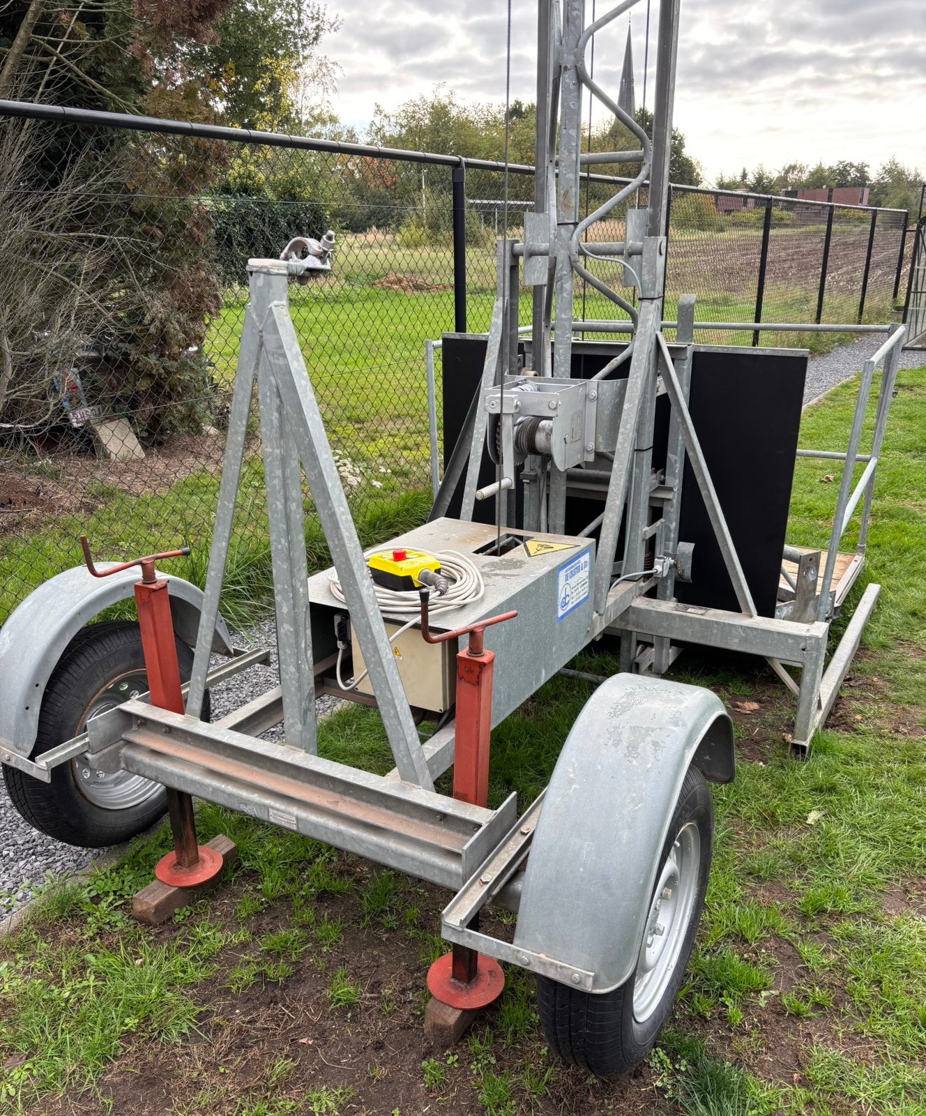 Bouwlift 230V, Doe-het-zelf en Bouw, Ophalen, Zo goed als nieuw, Bouwlift