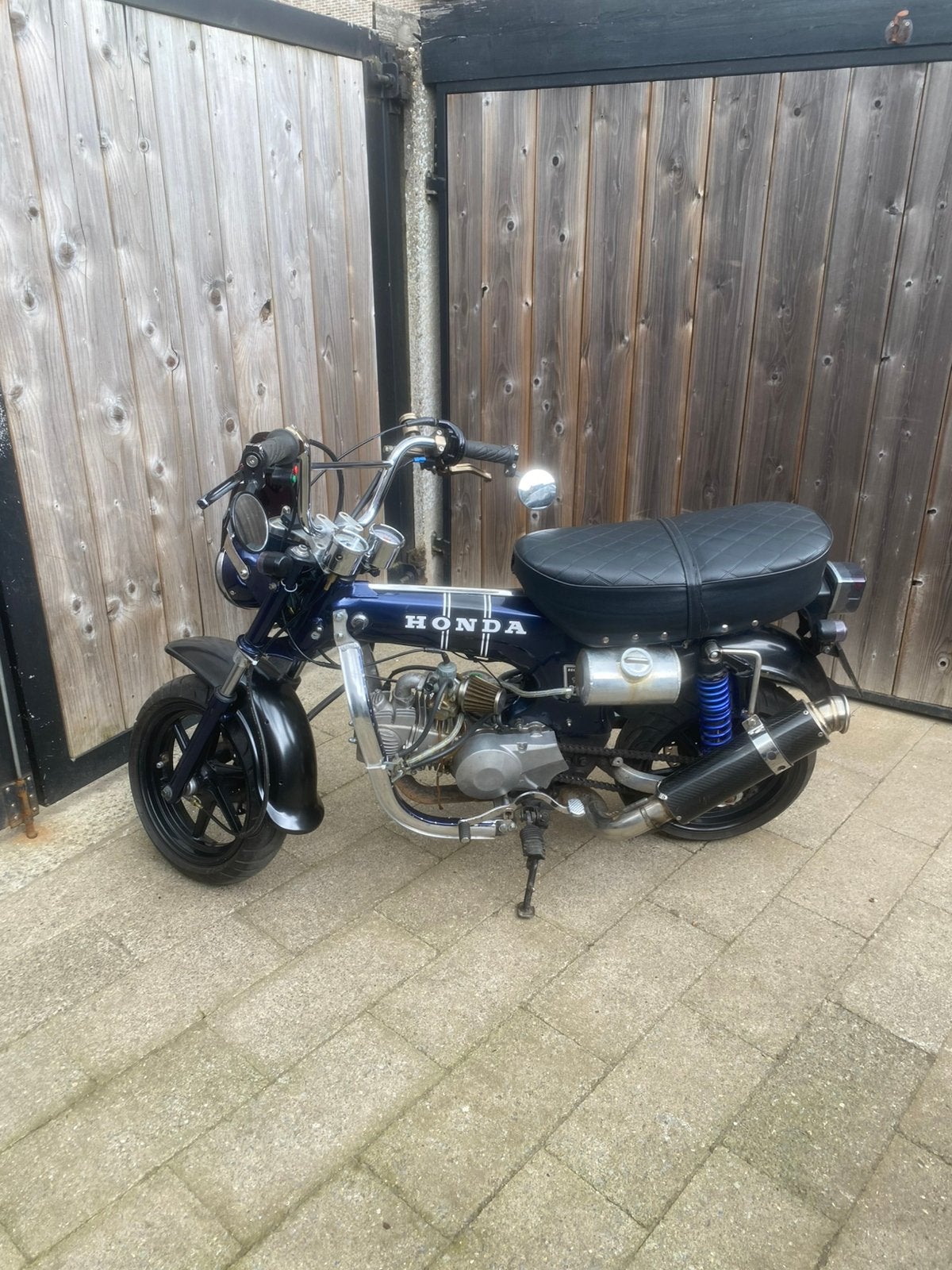Zhenua dax motor 125 cc, Particulier