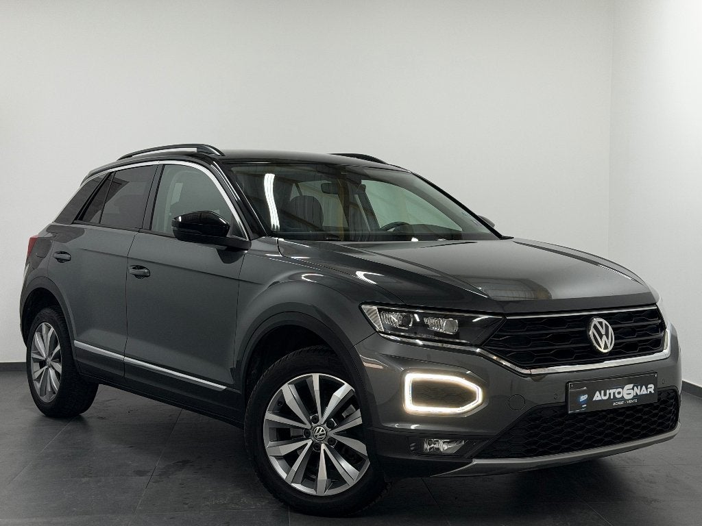 Volkswagen T-Roc 1.0 TSI - 1erMain - Airco - Navi - CarPlay, Auto's, Volkswagen, Voorwielaandrijving, Stof, Bedrijf, https://public.car-pass.be/vhr/296d4d86-2532-47a8-9a35-8237c26832f5