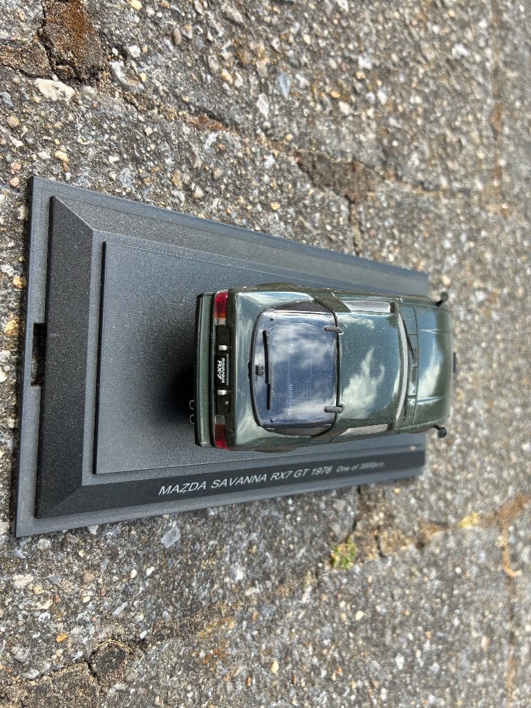 Mazda 1:43, Ophalen of Verzenden, Zo goed als nieuw