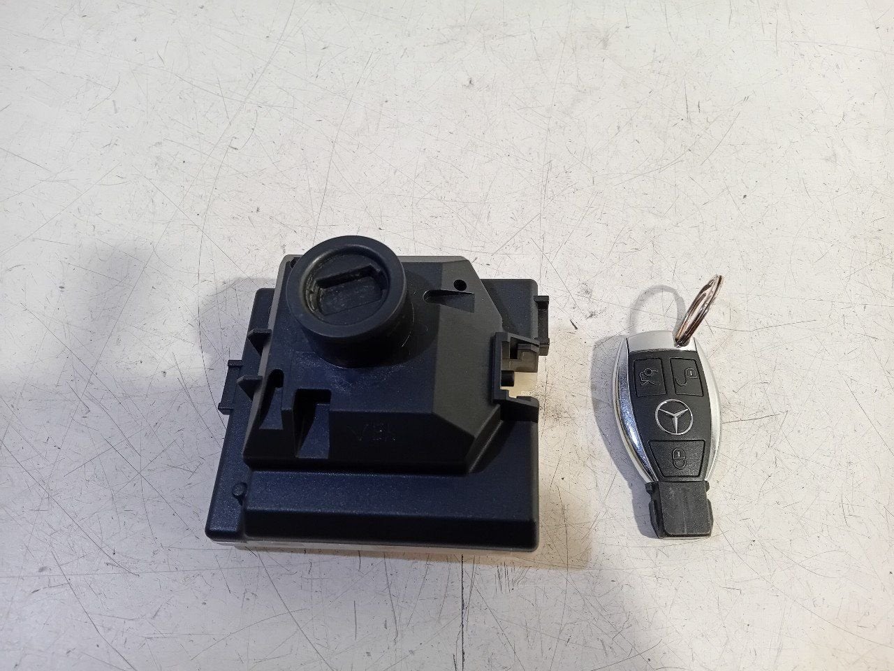 Contactslot + sleutel Mercedes-Benz C-Klasse, Auto-onderdelen, Onderdelen@venauto.nl, Van der Ven Autorecycling B.V., Gebruikt