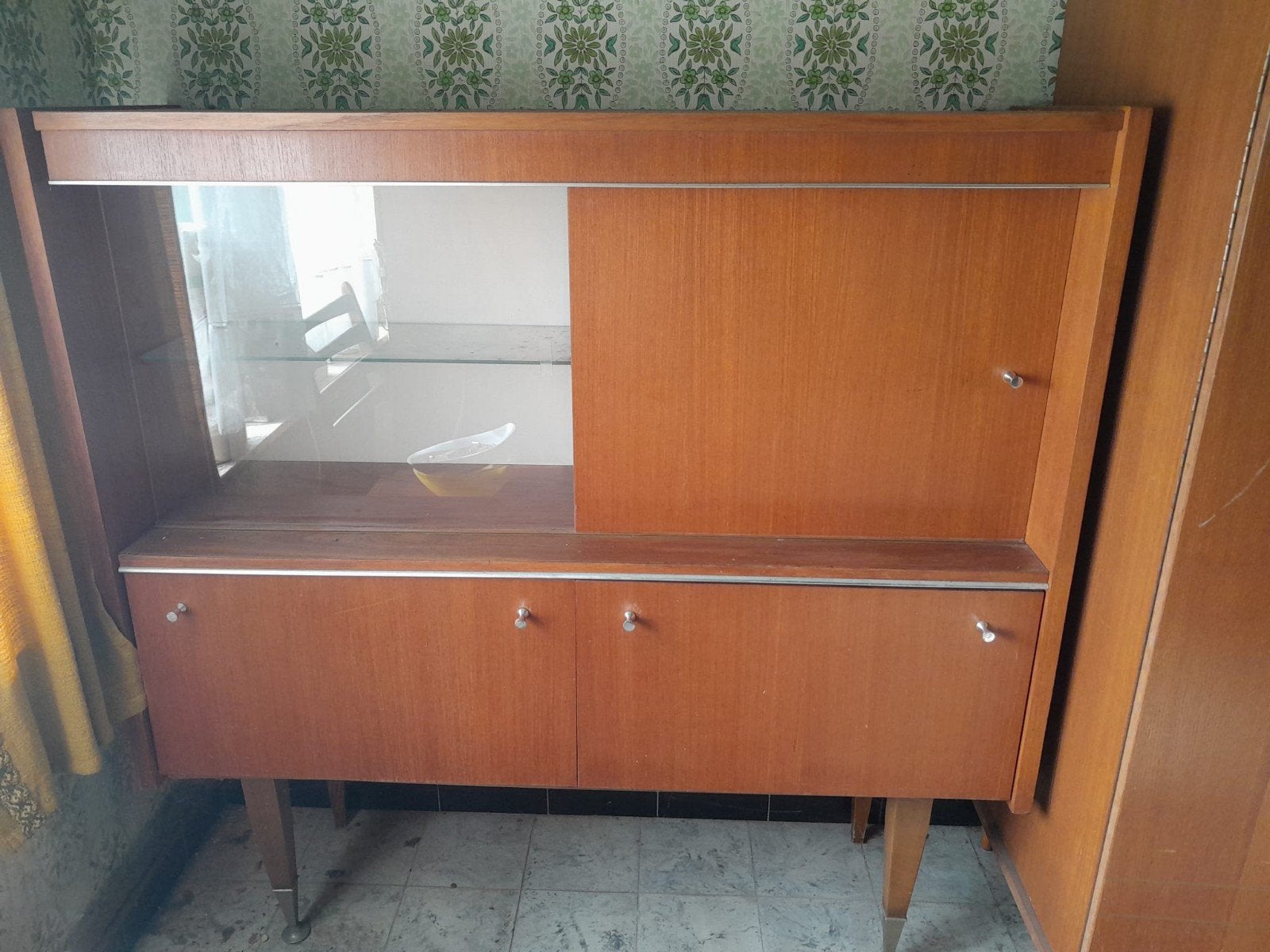 vintage kast, Huis en Inrichting, Ophalen