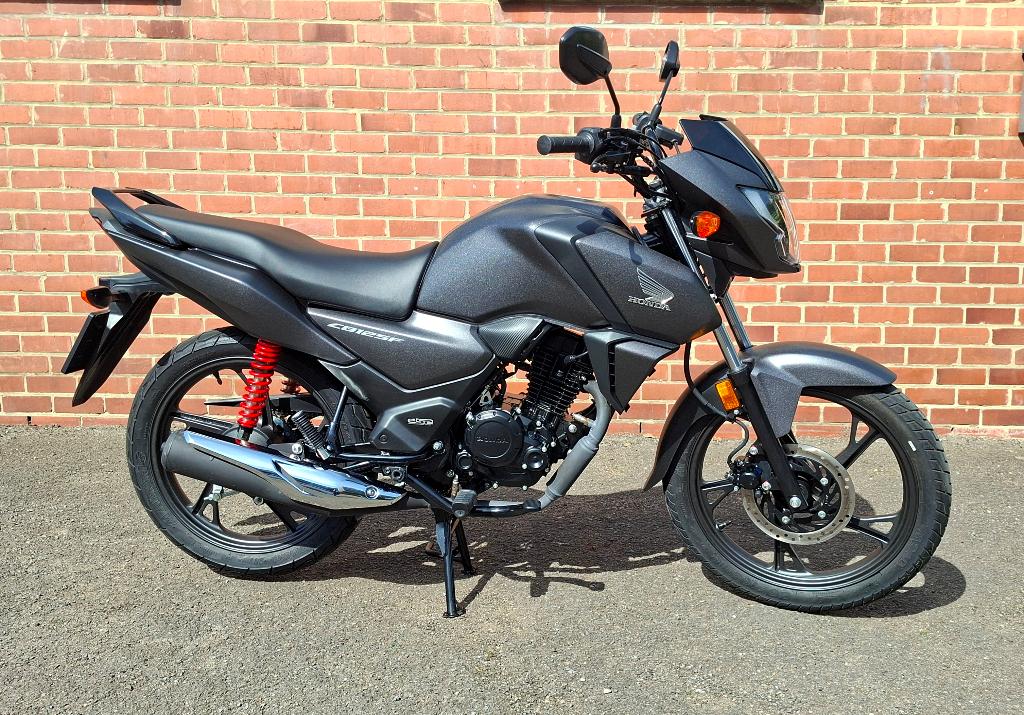 Honda CB125F Mars 2026 - état neuf - 725 kms - Permis A1, Motos, Motos | Honda, Particulier, Naked bike, jusqu'à 11 kW, 1 cylindre