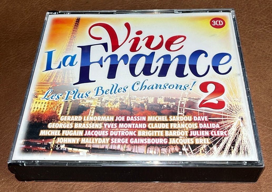 Vive La France - Les Plus Belles Chansons 2 - 3 CD Box, Cd's en Dvd's, Ophalen of Verzenden, Zo goed als nieuw