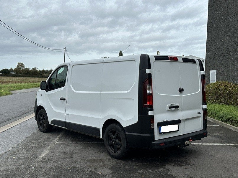 Opel Vivaro 1.6 Diesel CDTI in bijna NIEUW-staat, Auto's, Euro 5, Zwart, 1600 cc, Wit