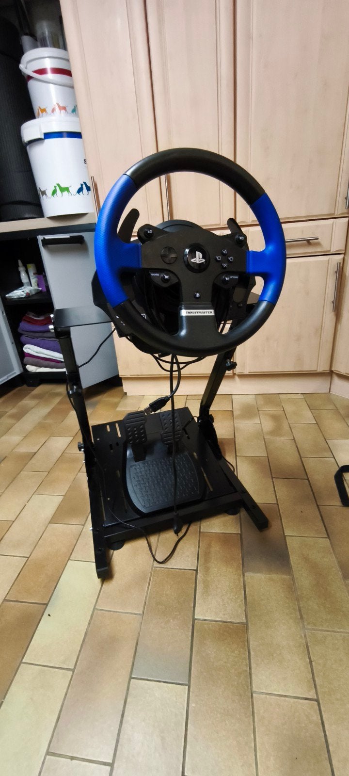Volant Thrustmaster, Ophalen