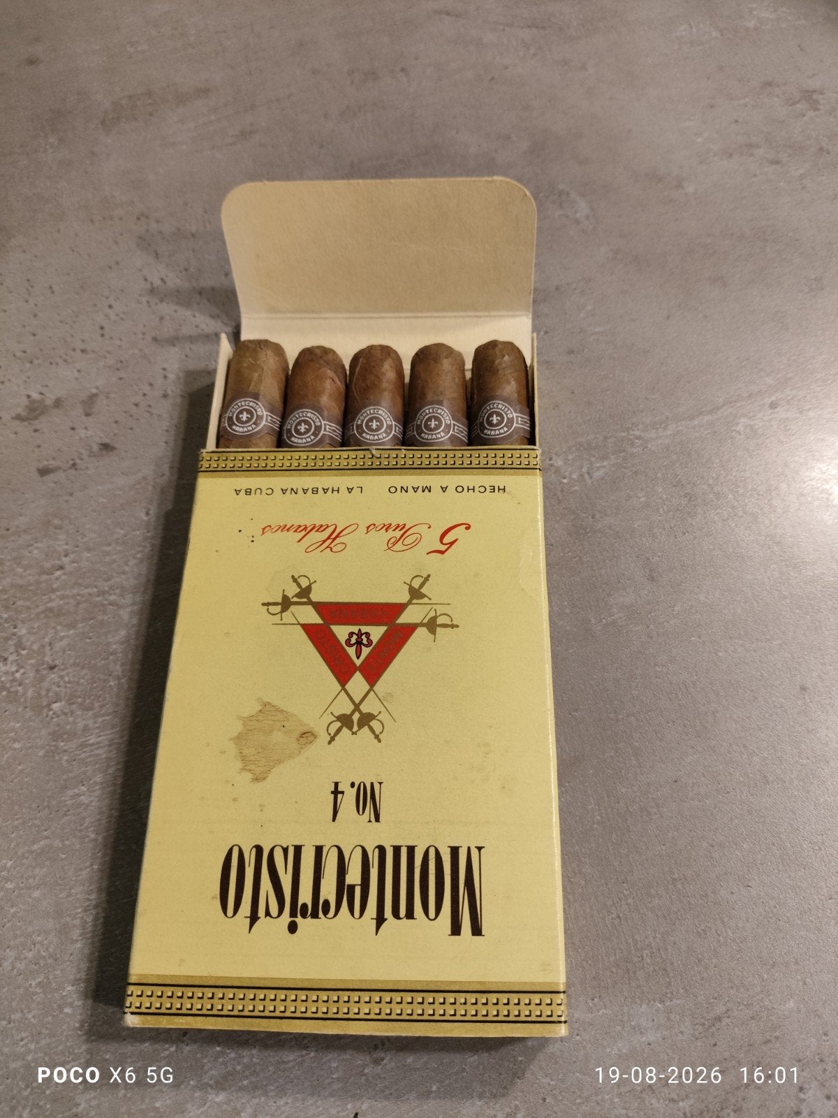 Cigares cubains vintage Montecristo n° 4 (années 1970), Enlèvement ou Envoi, Comme neuf, Autres types