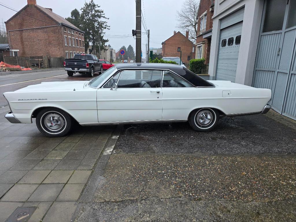 Prachtige ford Galaxie 4700 v8 coupe, foto 7