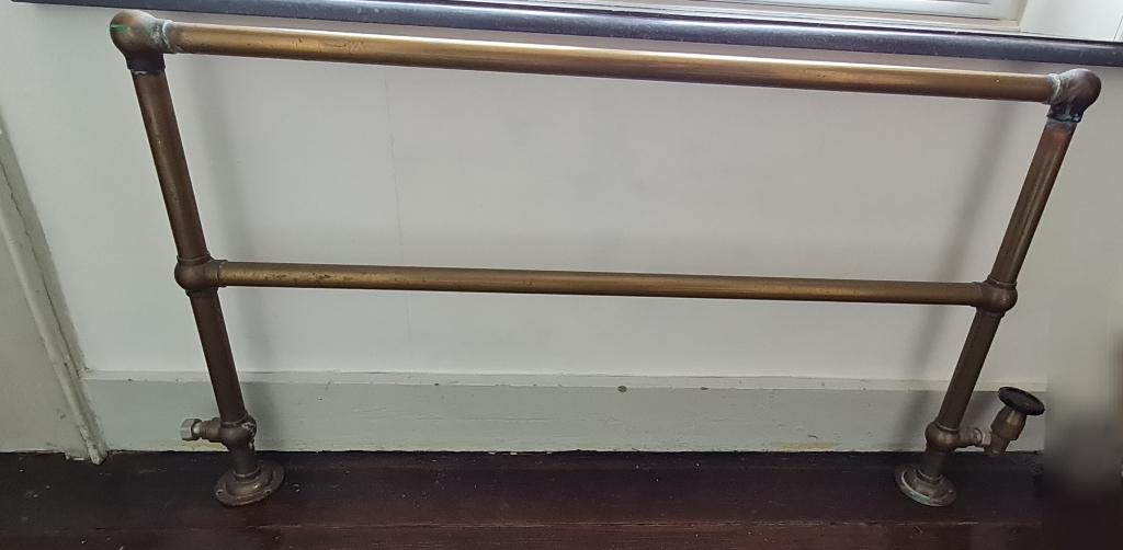 Radiateur sèche-serviettes en cuivre antique, Enlèvement, Utilisé, Radiateur, 30 à 80 cm