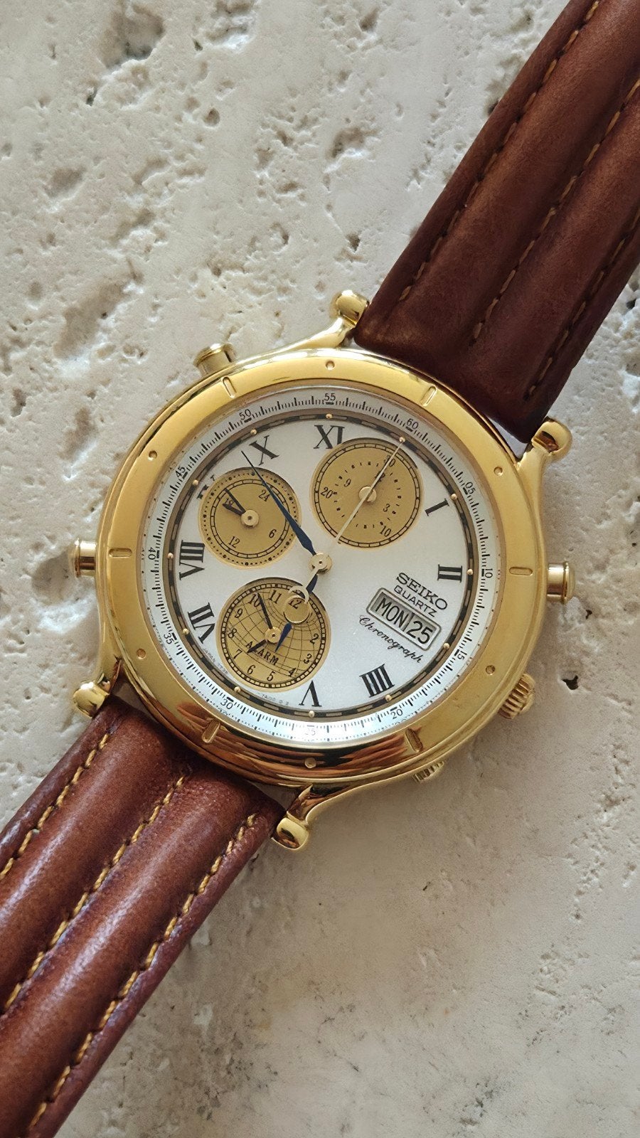 Seiko Chronograph 7T39 Age of Discovery, Montre-bracelet, Seiko, Enlèvement ou Envoi, Cuir