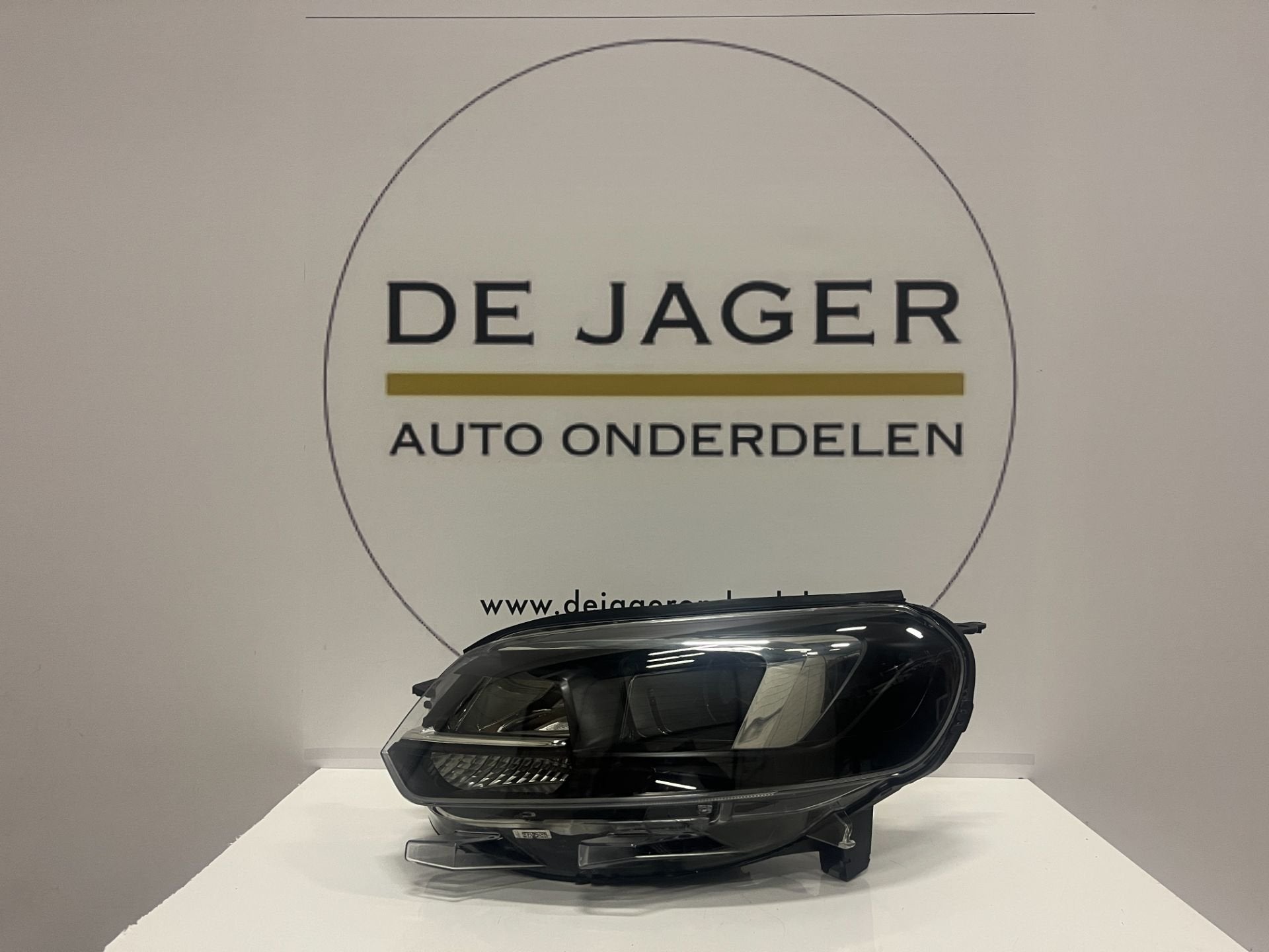 JUMPY VIVARO ZAFIRA EXPERT KOPLAMP LINKS 9832837680-00, Gebruikt, Bahnhofsplatz 1
65423  Russelsheim am Main, DE, Opel Automobile GmbH