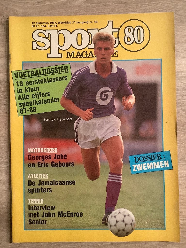 Voetbalgids 1987-1988 Sport Magazine, Ophalen of Verzenden, Balsport, Sport Magazine, Zo goed als nieuw