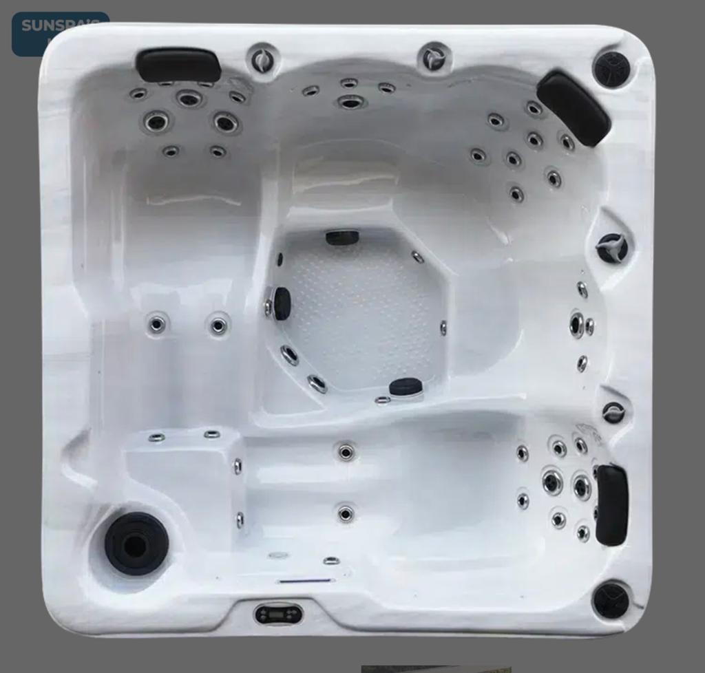 Spas en très bon etat - Systeme Balboa - 5 personnes - 2,2m, Enlèvement, Comme neuf, Escalier