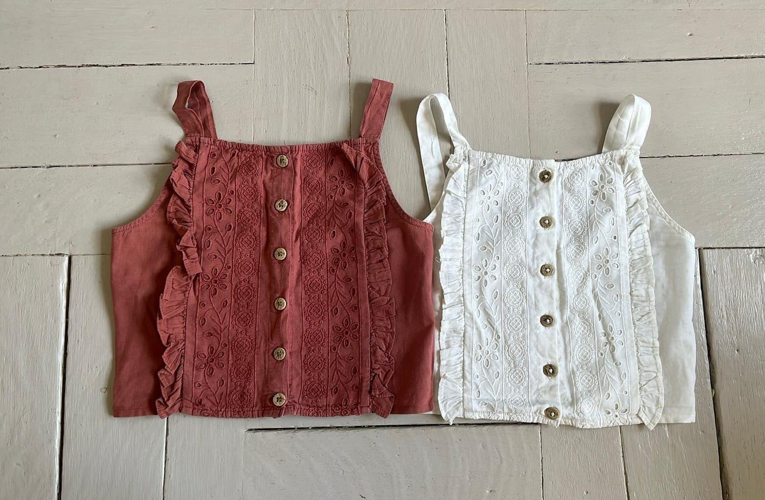 Lot de blouses, Ophalen, Zo goed als nieuw, Maat 128