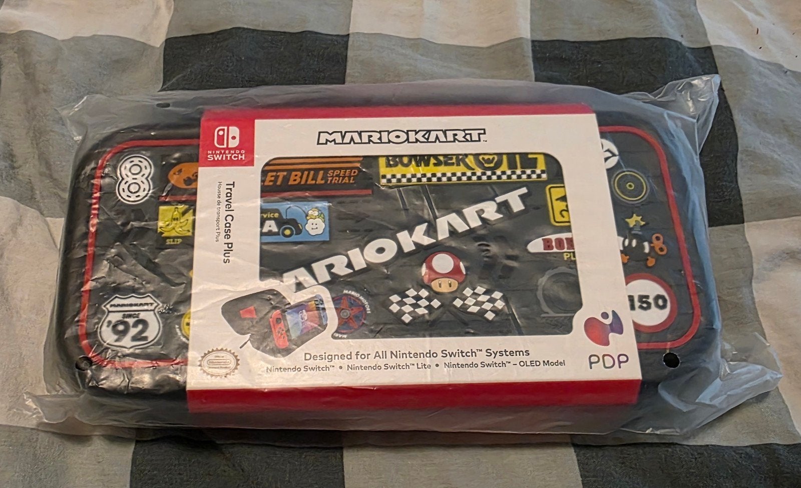 nintendo switch PDP Travel Case Plus (Mario Kart Adverts / B, Enlèvement ou Envoi