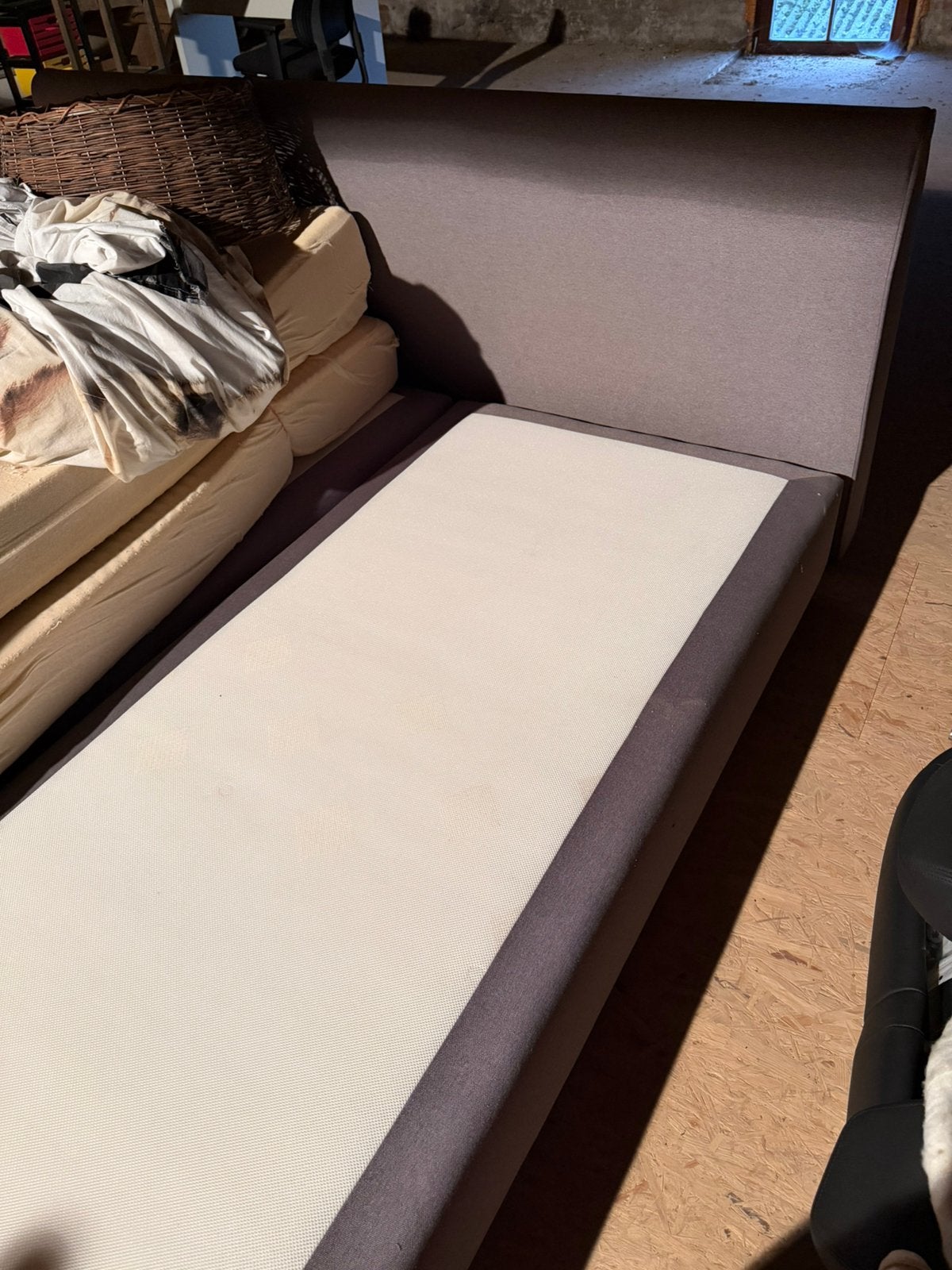 Boxspring, Huis en Inrichting, Slaapkamer | Boxsprings, Ophalen, Gebruikt, Tweepersoons, Grijs