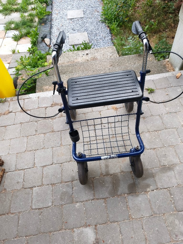 Tribune deambulateur propre comme neuve, Divers, Enlèvement, Poids léger, Comme neuf