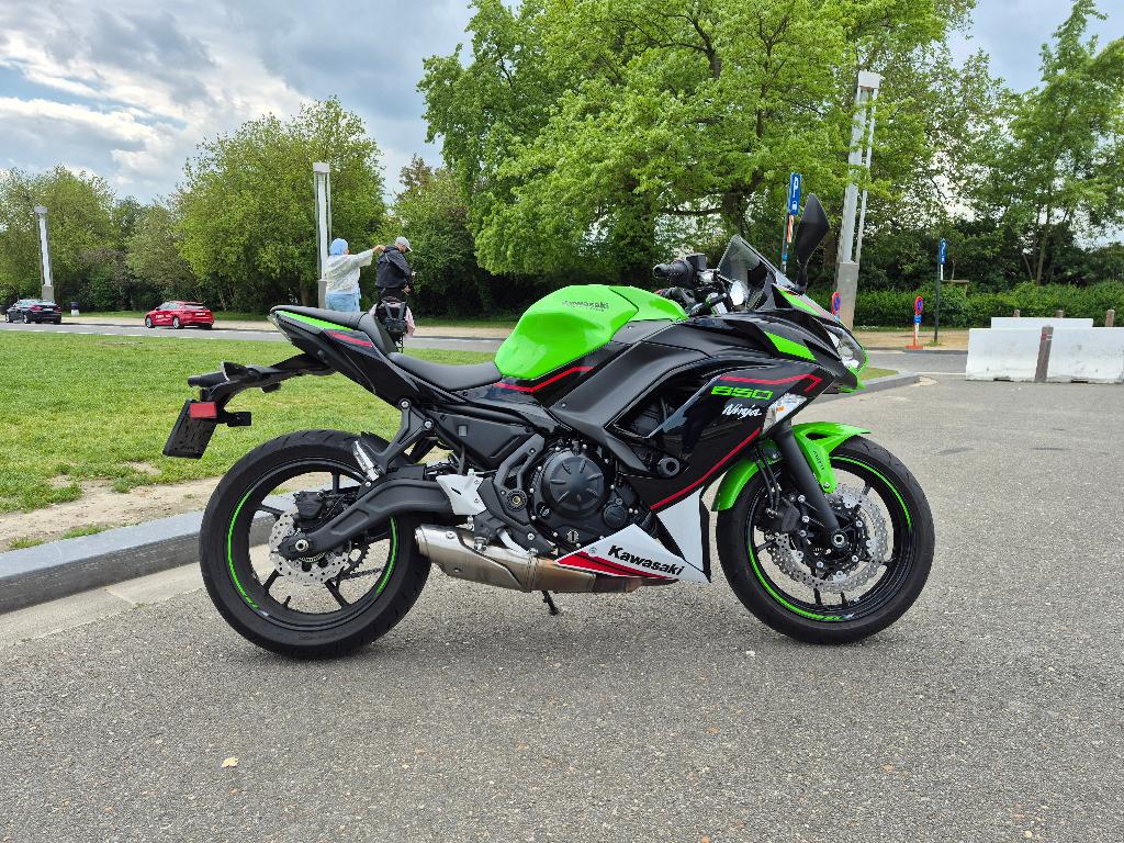 Kawasaki ninja 650 : 2021, Motoren, 2 cilinders, Occasion, Minimaal motorrijbewijs A2, ABS