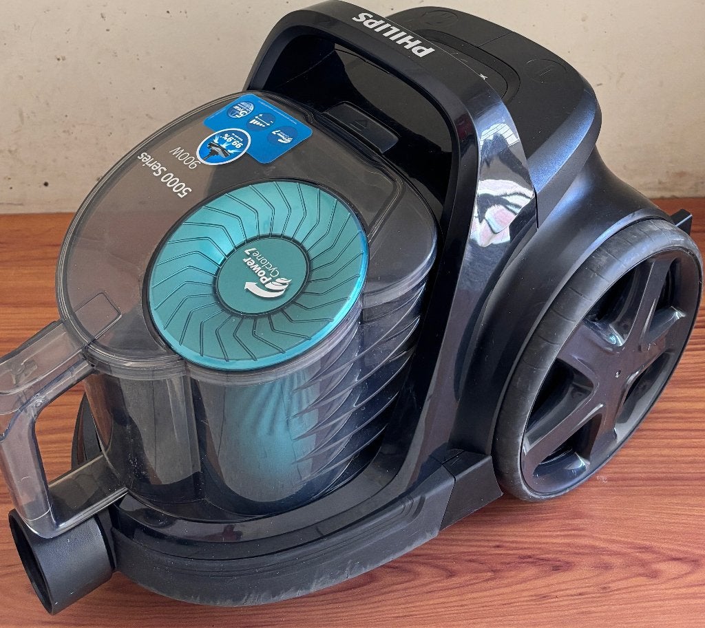 Aspirateur Philips               Power Pro Compact Cyclone 7, Philips, Réservoir, Aspirateur traîneau, Enlèvement