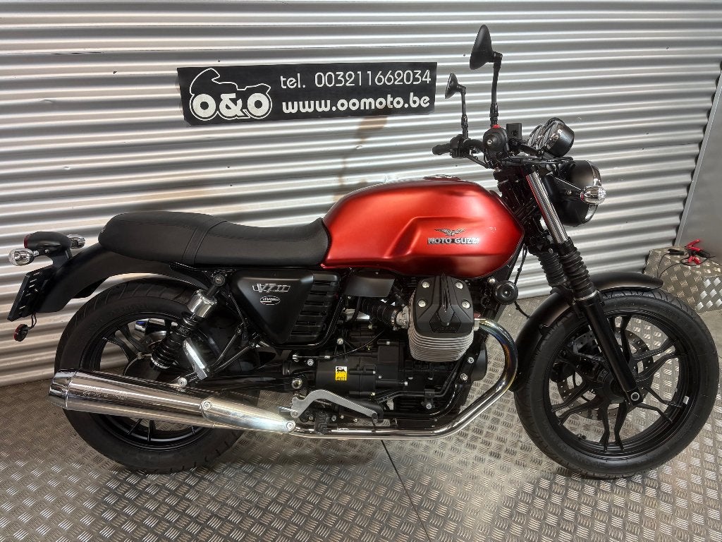Moto Guzzi V7II ABS 35KW + Garantie + entretien GRATUIT!, Motos, Entreprise, Occasion, 2 cylindres, Permis Moto A2 minimum