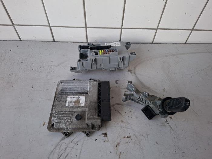 Ordinateur gestion moteur d'un Alfa Romeo Mito, Autos : Pièces & Accessoires, -, 3 mois de garantie, Utilisé, Alfa Romeo
