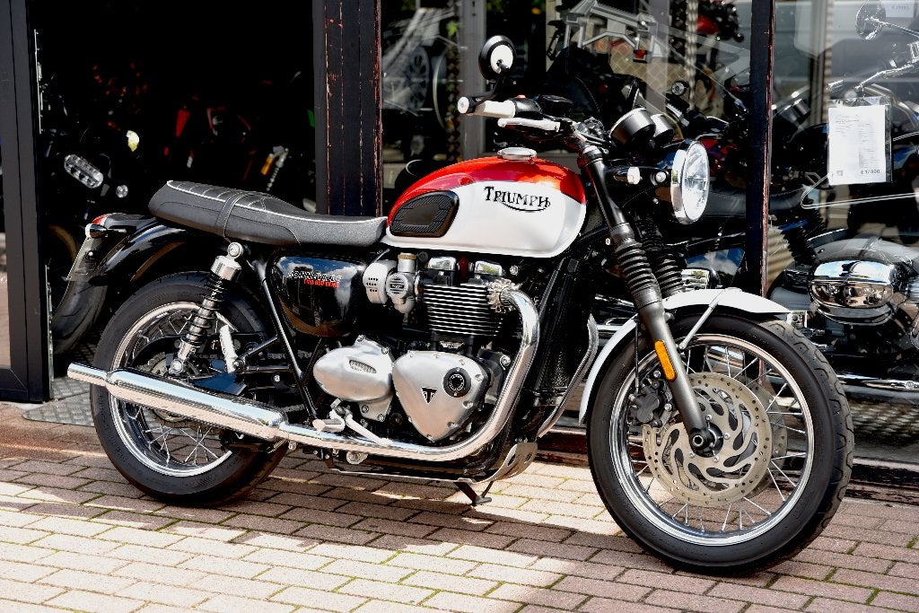 TRIUMPH BONNEVILLE T120 BUD EKINS ***MOTOVERTE.BE***, Entreprise, Occasion, 2 cylindres, 1200 cm³