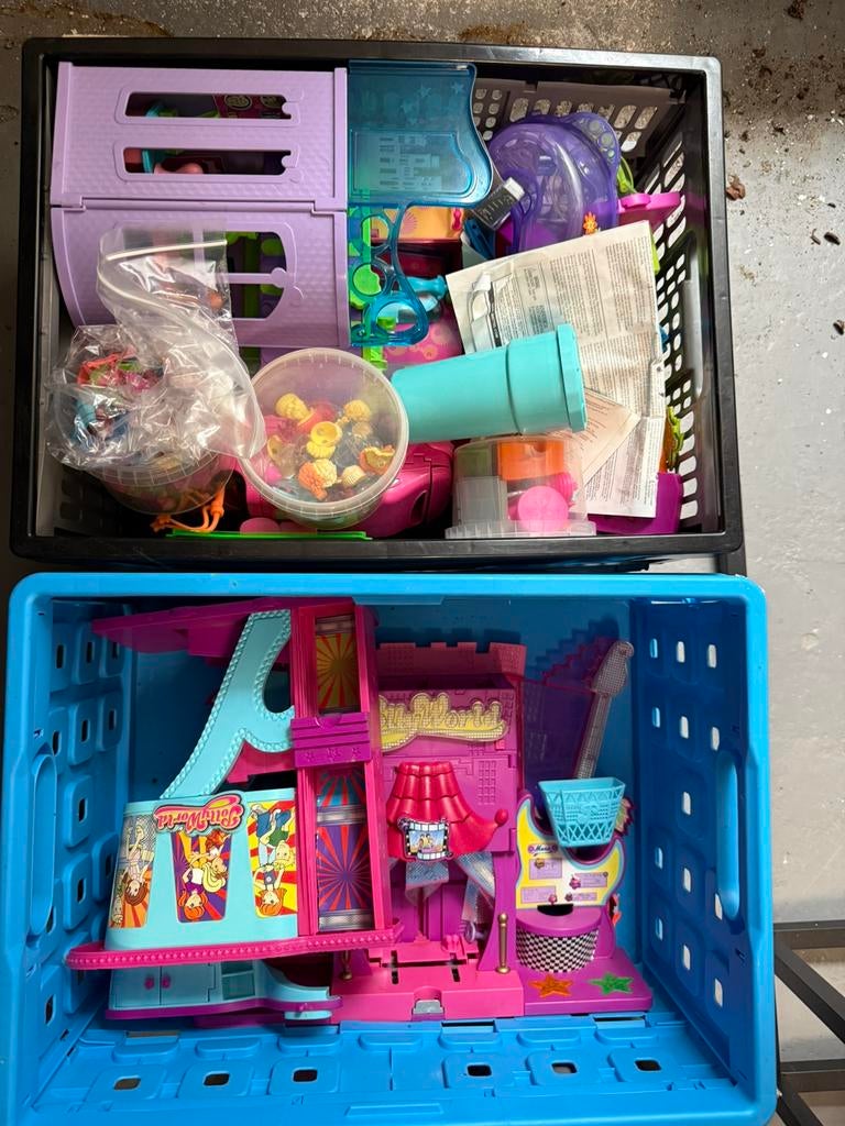 Twee dozen Polly Pocket te koop 💖, Kinderen en Baby's, Speelgoed | Poppenhuizen, Gebruikt, Accessoires, Ophalen