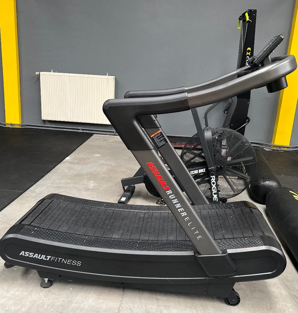 Tapis Assault fitness air runner élite, Sport en Fitness, Ophalen, Zo goed als nieuw, Fitnessmat