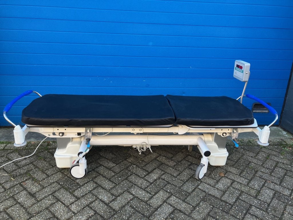 Onderzoeksbank elektrisch brancardwagen + weeginrichting, Diversen
