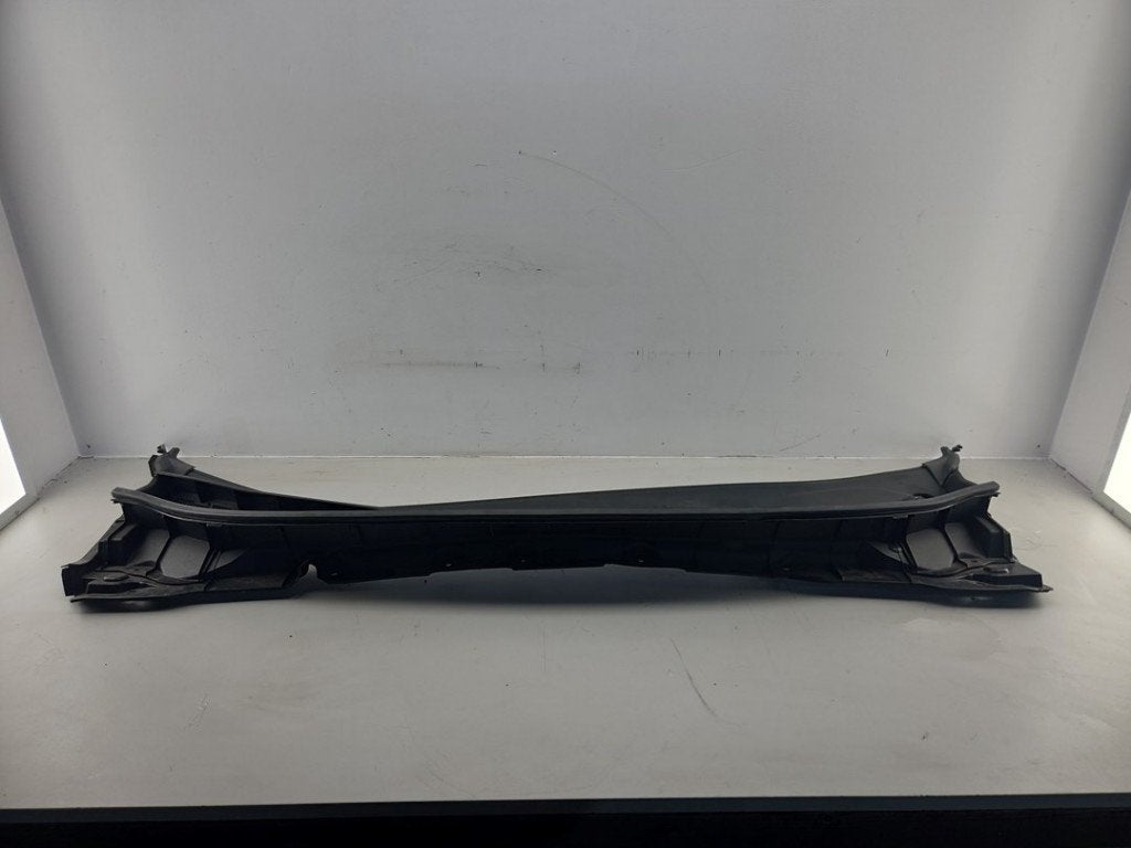 BAIE DE PARE BRISE Nissan Ariya (FE0) (|668625MR0A|), Germany@nissan-services.eu, Kronenweg 38
50389  Wesseling, DE, Utilisé, Nissan