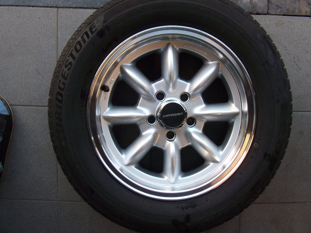 Panasport Z 15x6.0 avec pneus 195/65R15, Enlèvement, Pneu(s)