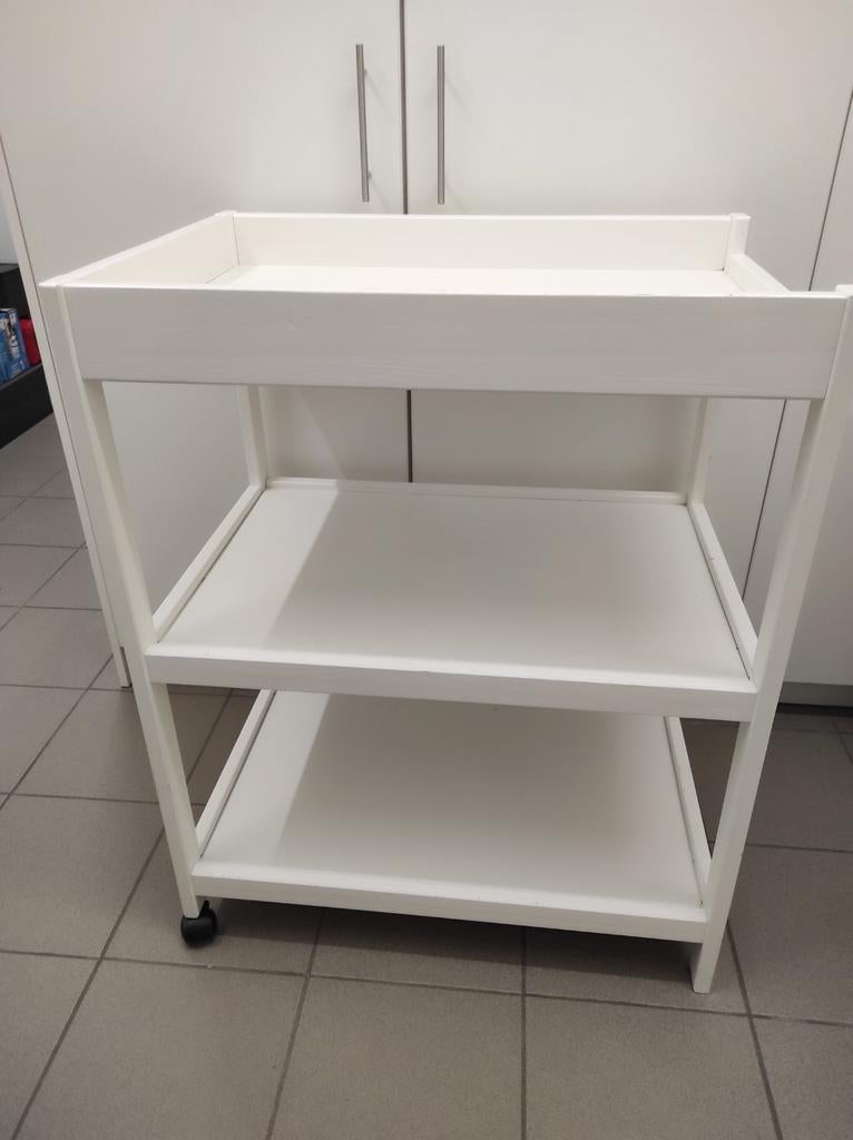 Table à langer pour bébé sur 2 roulettes blanches, Enlèvement