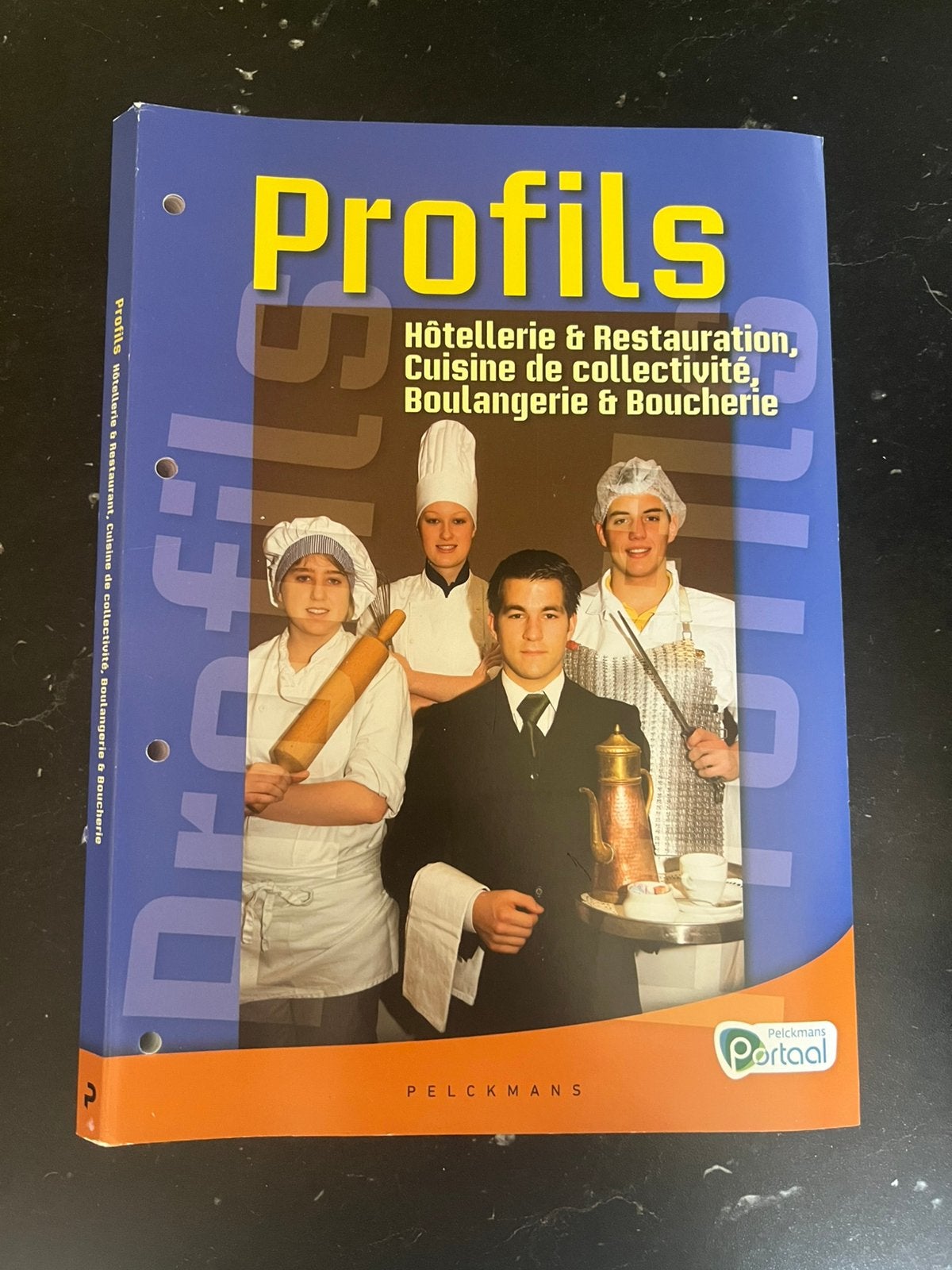 Profils Hôtellerie et Restauration. Vaktaalleerwerkboek, Enlèvement, Comme neuf, Autres matières