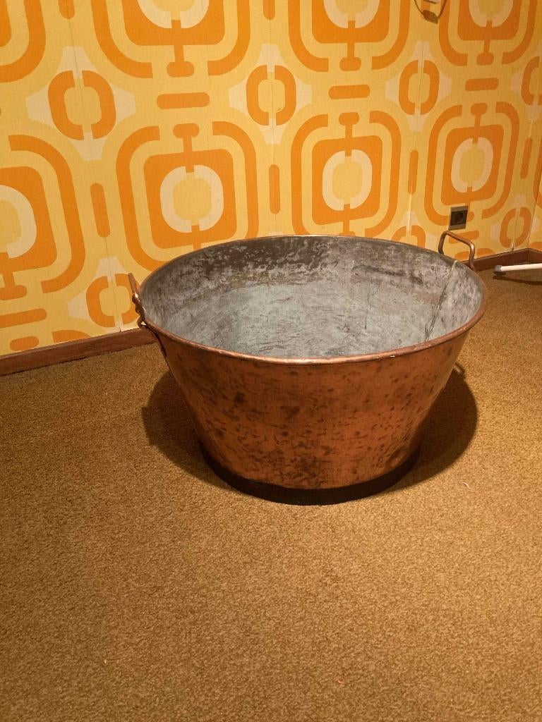 Bouilloire en cuivre, Enlèvement, Cuivre