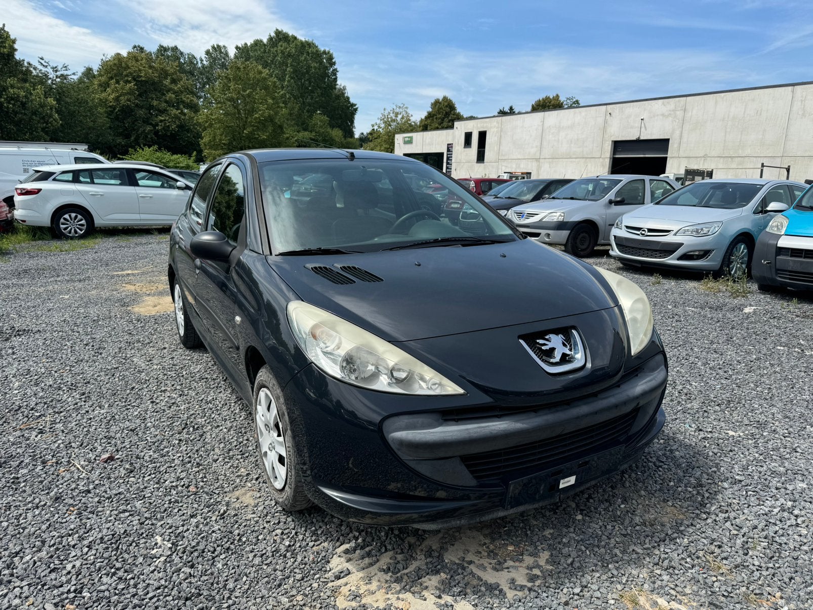 PEUGEOT 206+, Voorwielaandrijving, Stof, Zwart, https://public.car-pass.be/vhr/8fb4efe7-0184-4416-9105-8d803c928828