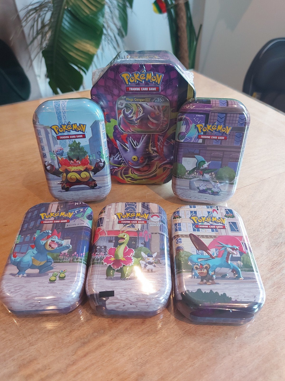 Pokémon TINS, Ophalen