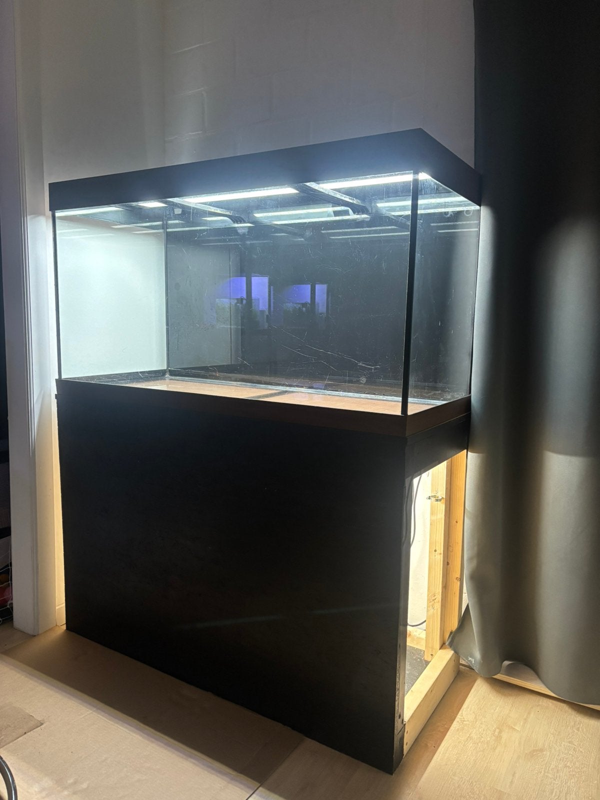 JUWEL Rio 350 – Compleet aquarium met meubel en accessoires, Dieren en Toebehoren, Ophalen, Zo goed als nieuw, Leeg aquarium, Inclusief controller