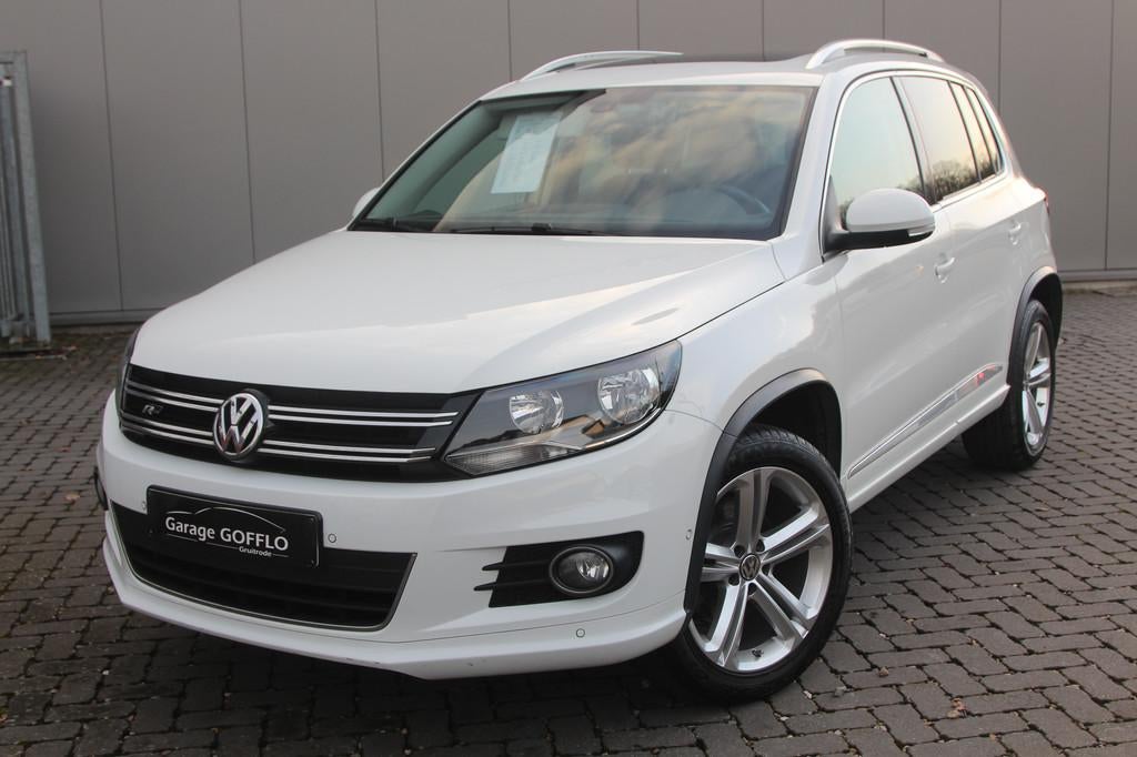 Volkswagen Tiguan 1.4 TSI DSG R-line - 105.417KM - 2016, Autos, Achat, Carnet d'entretien, Noir, 5 portes