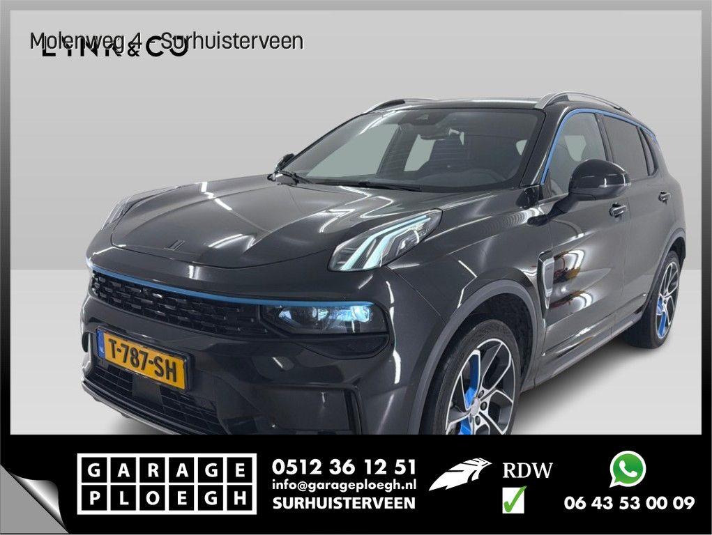Lynk&Co 01 1.5 262pk PHEV Zwarte Hemel 360 Pano.dak Trekhaa, Auto's, Lynk & Co, Bedrijf, Hybride Elektrisch/Benzine, Te koop, 24 g/km