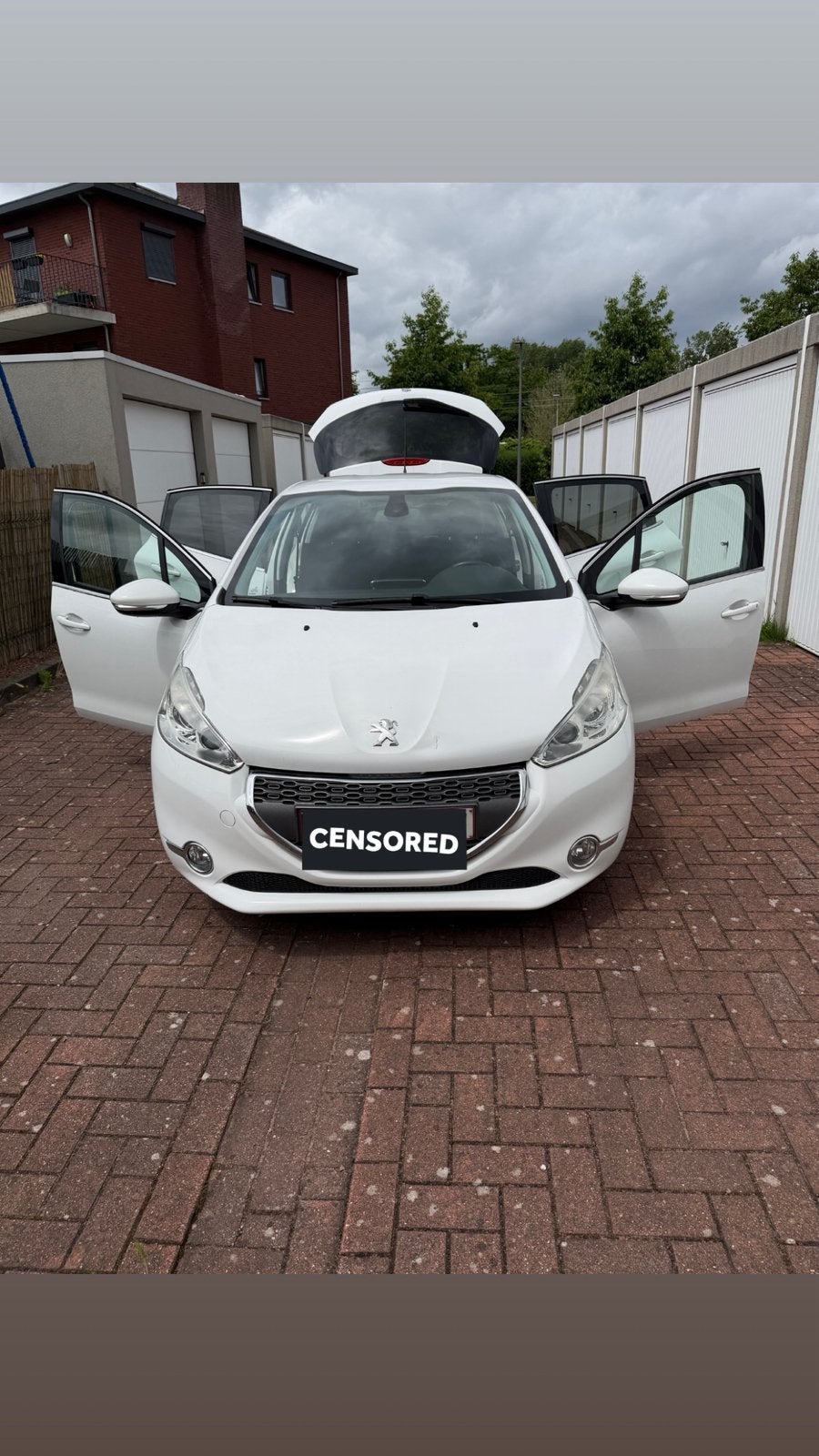 Peugeot 208 1.2 benzine, Autos, Achat, Boîte manuelle, 5 portes, Particulier